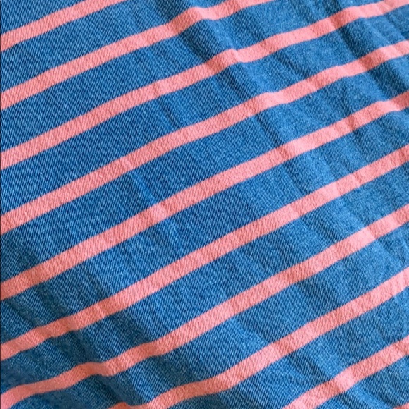 Universal Thread Striped Tee - Picture 4 of 4